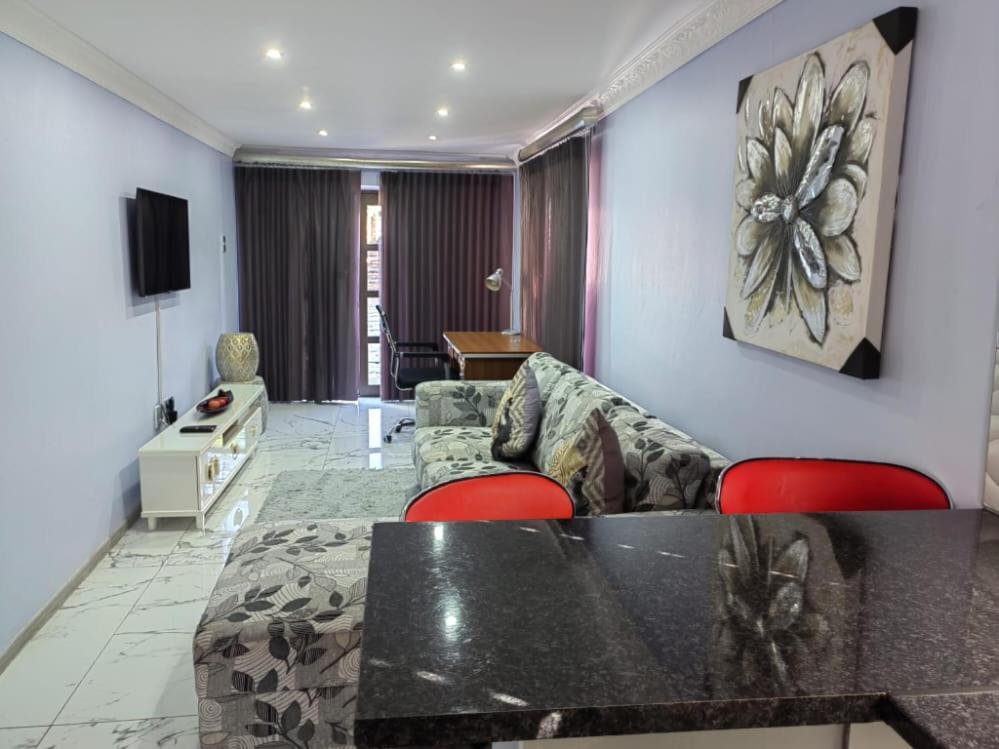 Obaa Sima Guest House Mthatha Exterior photo