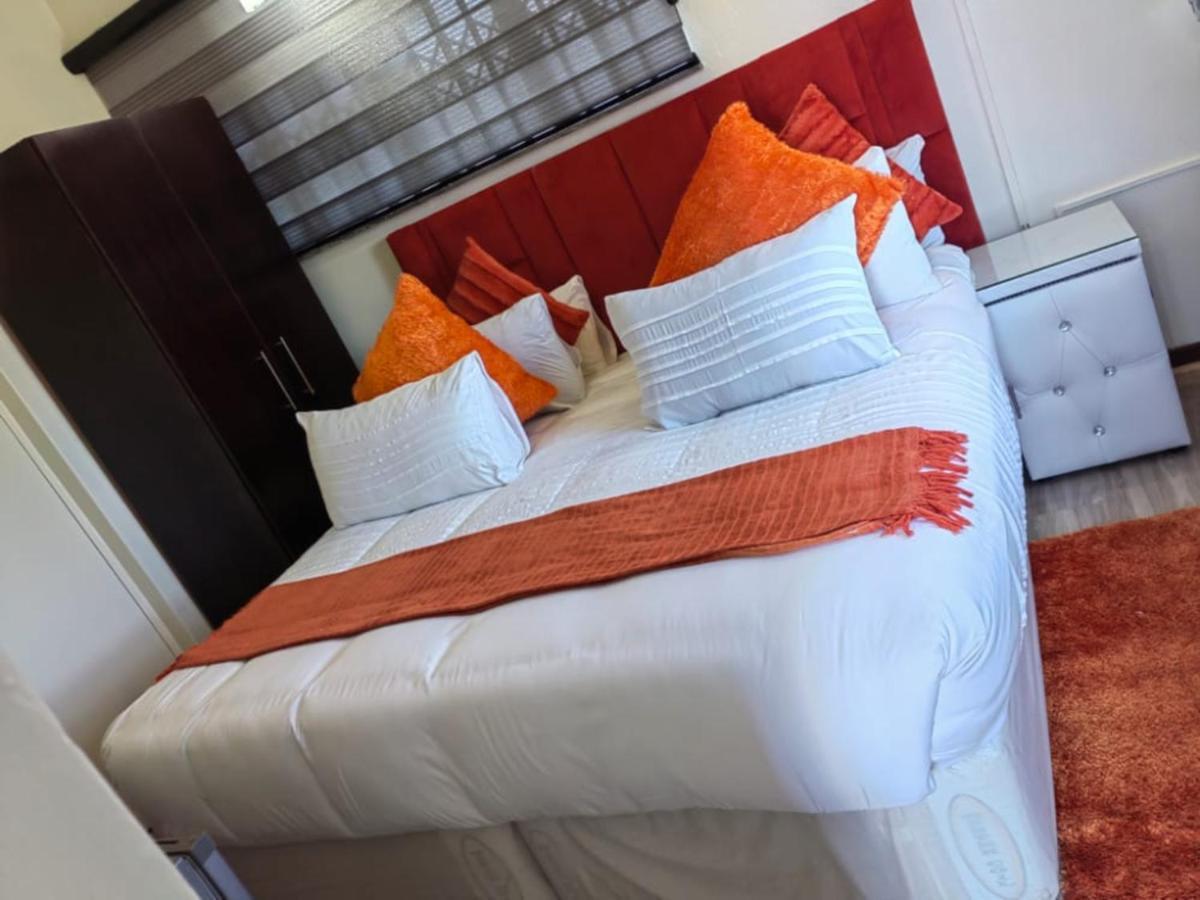 Obaa Sima Guest House Mthatha Exterior photo